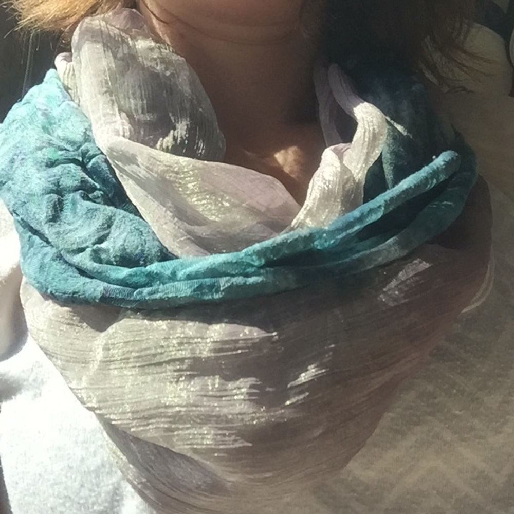 🦋 Infinity scarf - Picture 2 of 7